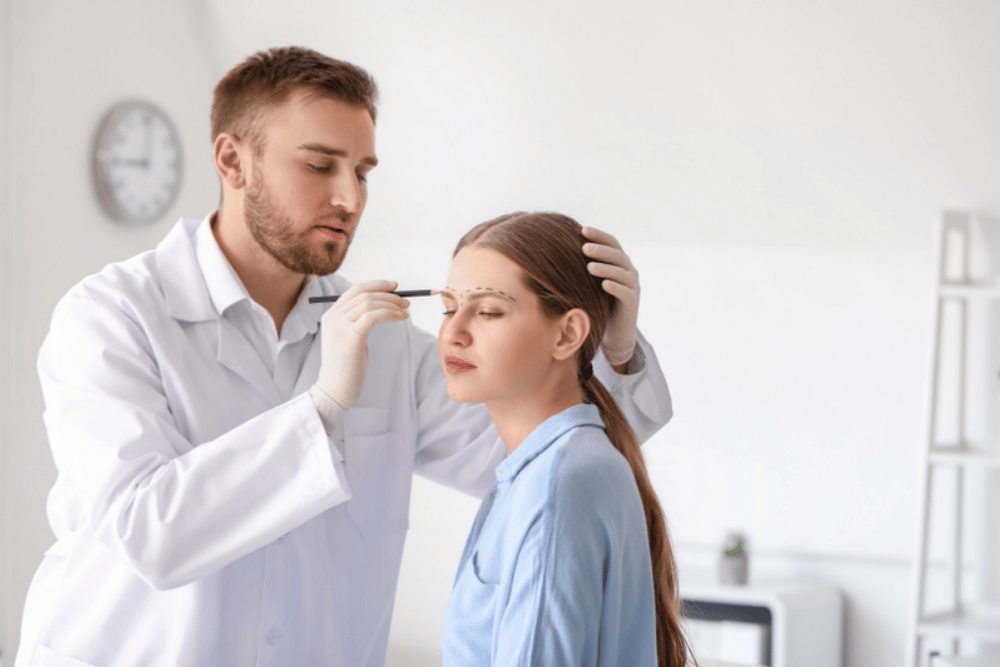 Revision eyelid surgeon in Virginia
